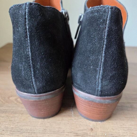 EUC LUCKY BRAND FENLEY GENUINE LEATHER UPPER STACKED HEEL BOOTIES SIZE 8.5 WMNS - Picture 11 of 16